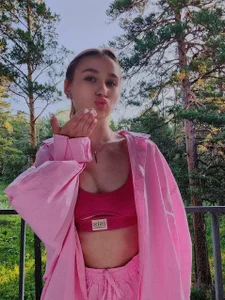 _Kiki_angel_ Public Pic 8