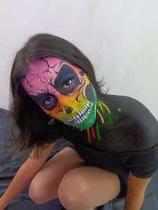 Candies or Kisses 🎃🍭 de EmiGomez_  4 Imagens