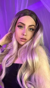 Hela_v Public صورة واحدة|Hela_v Public صورتان|Hela_v Public  7 صور|Hela_v Public  7 صورة