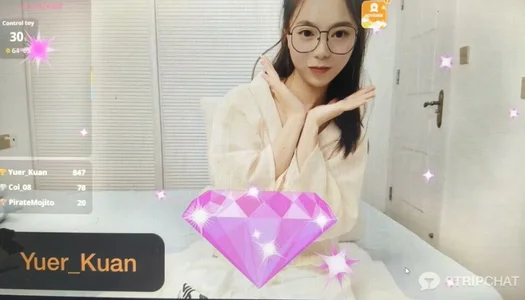 cosplay_LiLi kullanıcısının 被宠爱🥰🥰 albümü -  4 fotoğraf