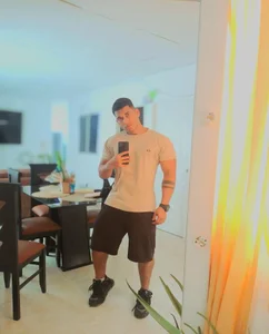 evan_hardy More me 사진 5