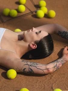 AliceLids a little sport for you) Pic 2