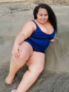 Hurrem_Math Between water and sand 💦🥵 Pic 2