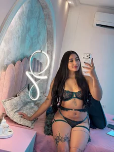 JasmineRhodes cute me 🔥 Pic 3