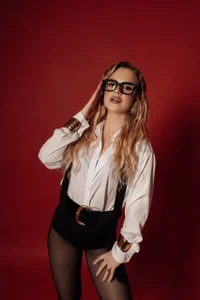 MilanaBalmain I'm in prime time Bilde 4