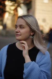 AveIinaStromain: Love ( 3 фото)