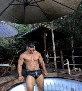 ApoloMakris 🔥🍑 Billede 3