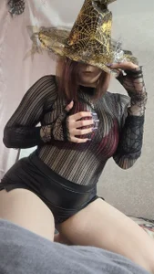 LaneDoell witch) Poză 6