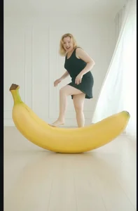 stefanyharper16 fruit party Foto