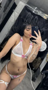 Alejaa21_ 🐰🤍🤍 Pic