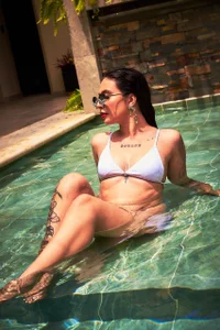 nini_love01 My body, the perfect landscape for temptation...✨ Billede 4