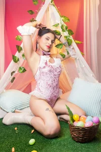 Rachel_Wren Happy Easter 🌸🐰 รูป  4