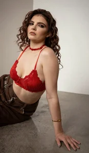 DesireMilf Desire Pic 3