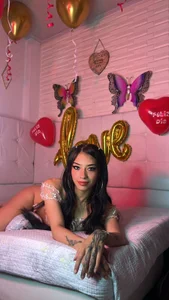 HAPPY VALENTINE'S DAY 💗 💗 de TayylorSexx  2 photos