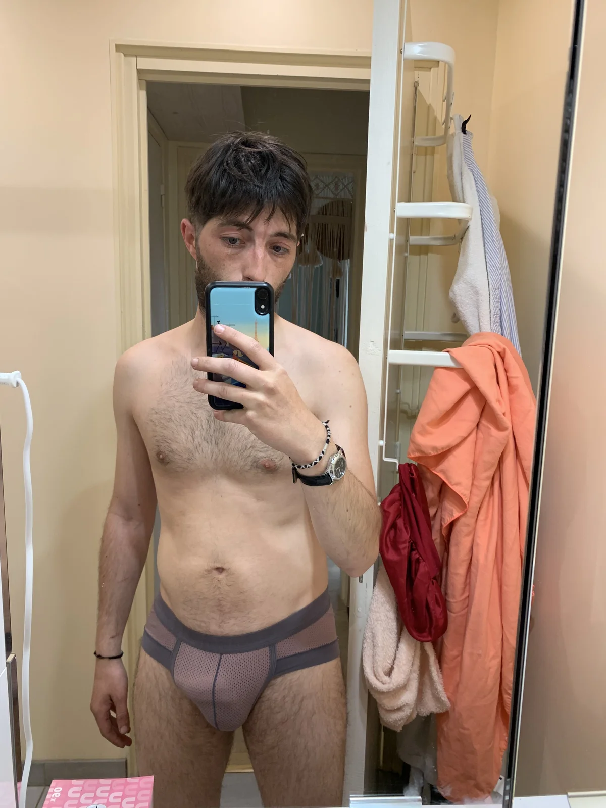 GuillaumebeauZizi  928. kiemelt képe