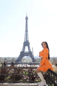 AlmaLuv Paris 🤎 Hình 9