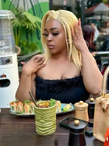 BlaqRosexox Public صورة واحدة|BlaqRosexox Public صورتان|BlaqRosexox Public  3 صور|BlaqRosexox Public  3 صورة