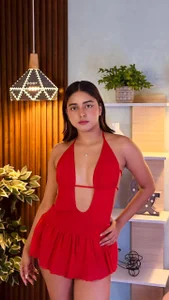 _Lucy_Grey_ Sexy Red Billede 2