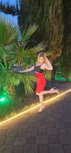 Rebecca_Burn Public Pic 5