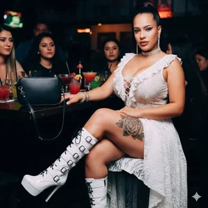 Public de KAYLA_48_  2 Imagens