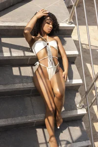 Paytonferrara: Kiss me, touch me, make me yours, let's be one! 💋❤ ( 8 фото)