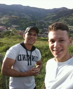 Neil_and_isaac Public  3. fénykép