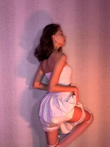 luna_young My Wonderful White Dress Pic 8