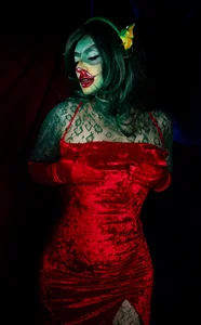 kat_paradise 🎃𝓗𝓪𝓵𝓵𝓸𝔀𝓮𝓮𝓷 🎃 Foto 2