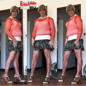 Erika_trav07 Haut résille rose fluo. Pic 2