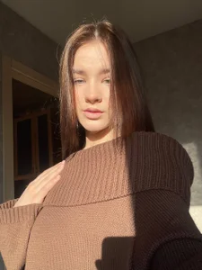 JinnyMcie Public Hình 2