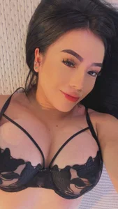 My body desires you, my love.💗🌹💦Mi cuerpo te desea, amor. de AmyTorres_  4 Imagens