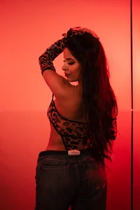 Iara_Smith1 tiger girl premiun Pic 2