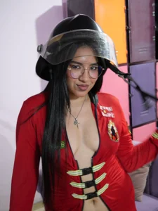 DanelyLopez bombera Ecuador Immagine 