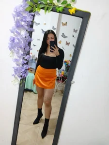 VIOLETA_PARKKER Welcome to my room 👋 Billede 4