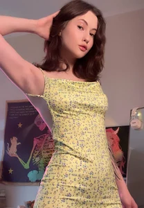 _Miki_Mo_Public图片