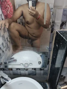 Public de KOLKATAplayBOYboobs  5 Imagens