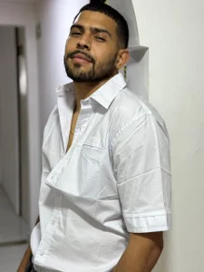 YOUR MODEL FAVORITE 😏😏 de Kai_costa  5 Imagens