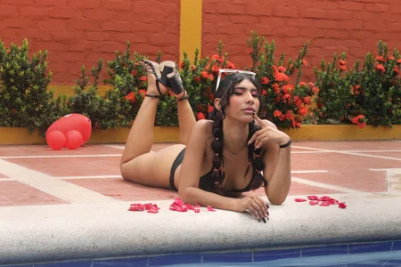 Pool Day de taty_miller Foto 3