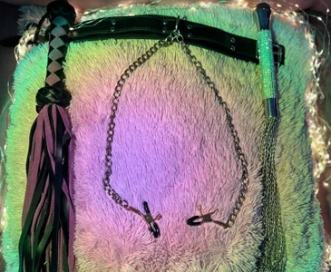 sara_goodgirl13 MY TOYS AND BDSM KIT Pic 3