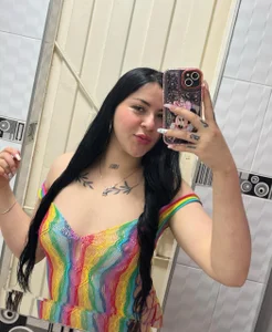 Emmie_Hot Mee!💙✨ Immagine  7