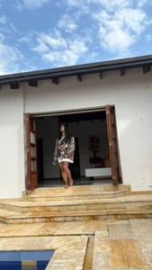 Piscina de Lola_Oberly_xxx  2 Imagens