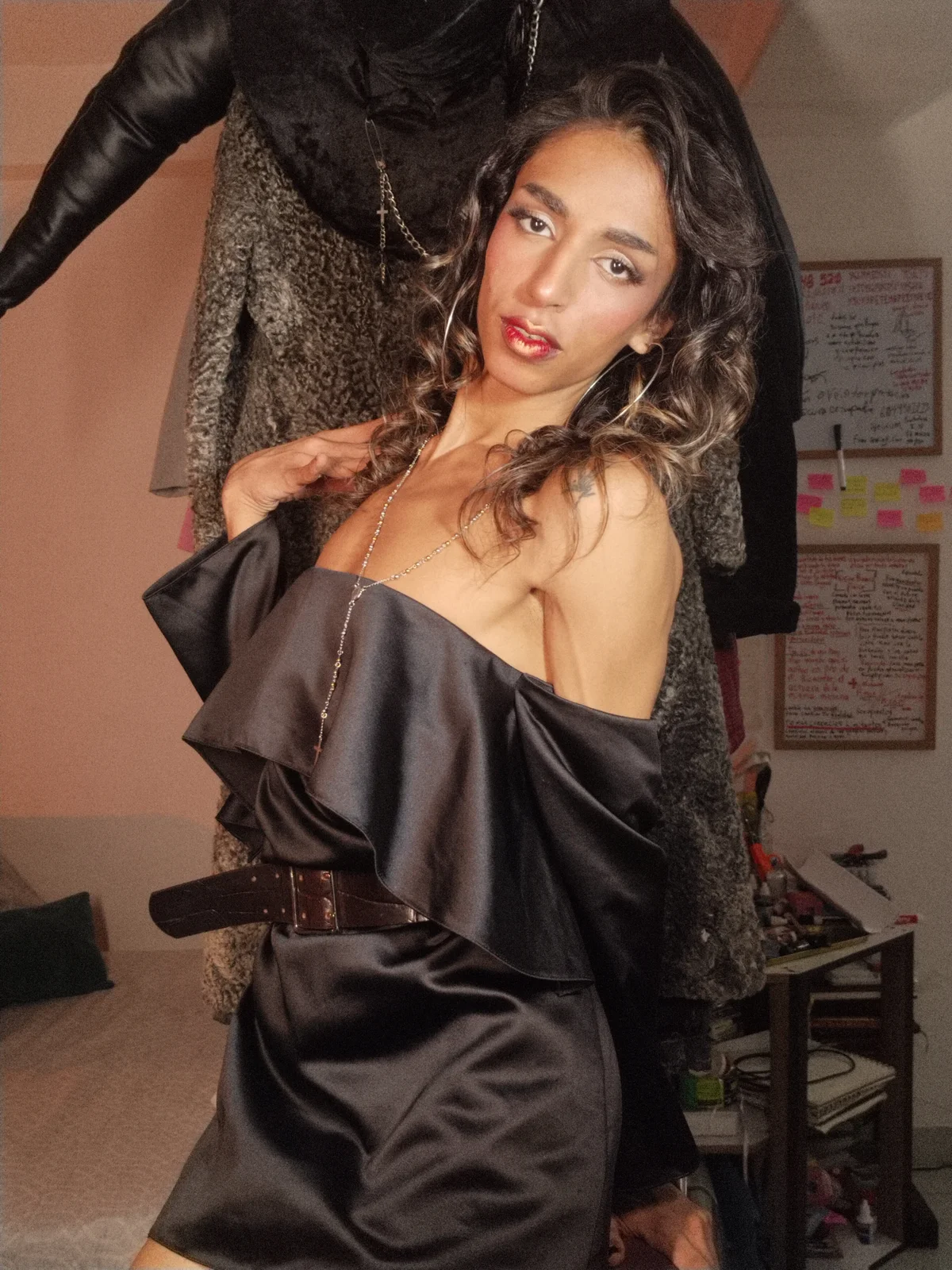 Foto em tendência de Theevae 1745