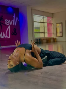 AmberRaus DANGEROUS Pic 6