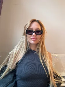 _Mila_Luna_ Public Billede 4
