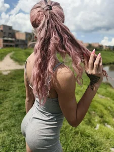 Ana_sophia_ Public টি ছবি