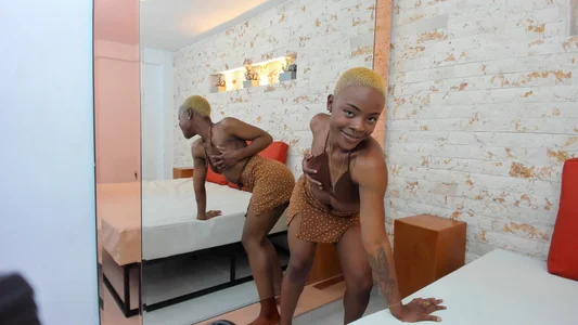 Miss_westt_ Public Gambar 5