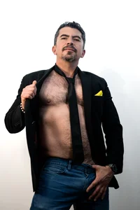 JuanKFit_45 Sexy Boss Foto 2