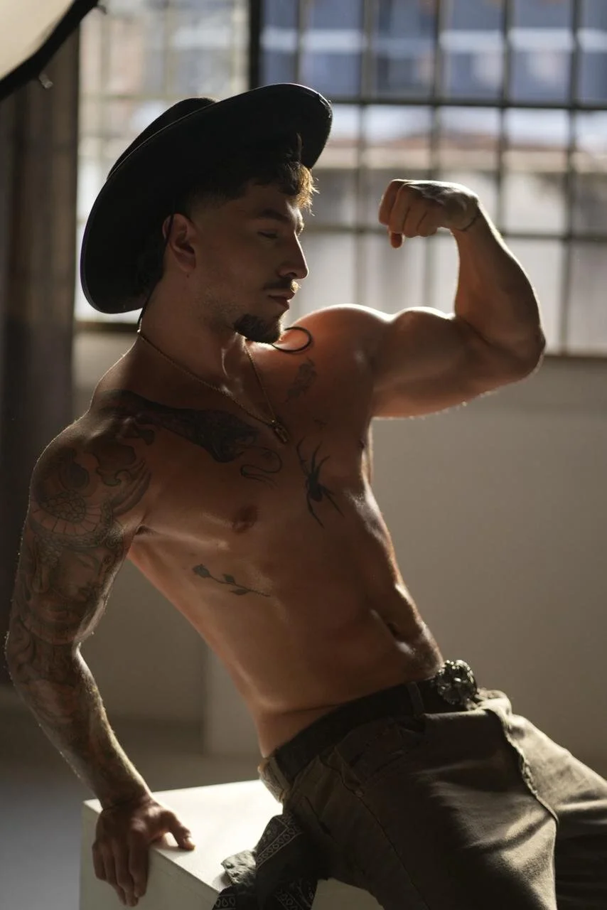 Valentino_Xander SEXY COWBOY🤠 Εικόνα 3