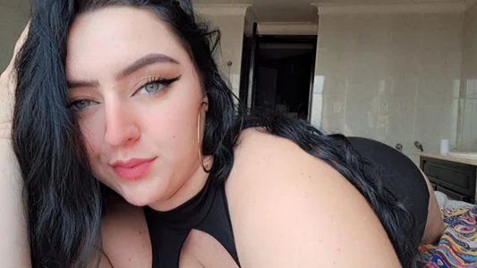 alizon_cooper Public Pic 3