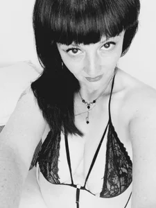 FireWomanPublic Bild 2